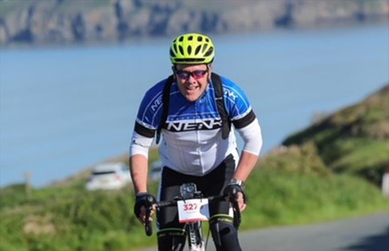 Andy Johnson takes on gruelling cycle challenge for charity